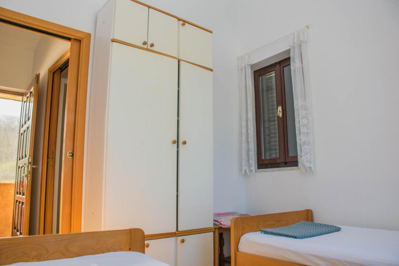 Holiday House Punta Blue & Orange 5M From The Sea, Island Cres Пунта-Крижа Экстерьер фото