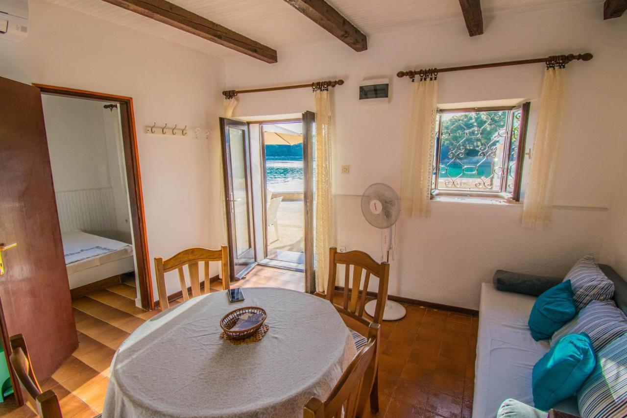 Holiday House Punta Blue & Orange 5M From The Sea, Island Cres Пунта-Крижа Экстерьер фото