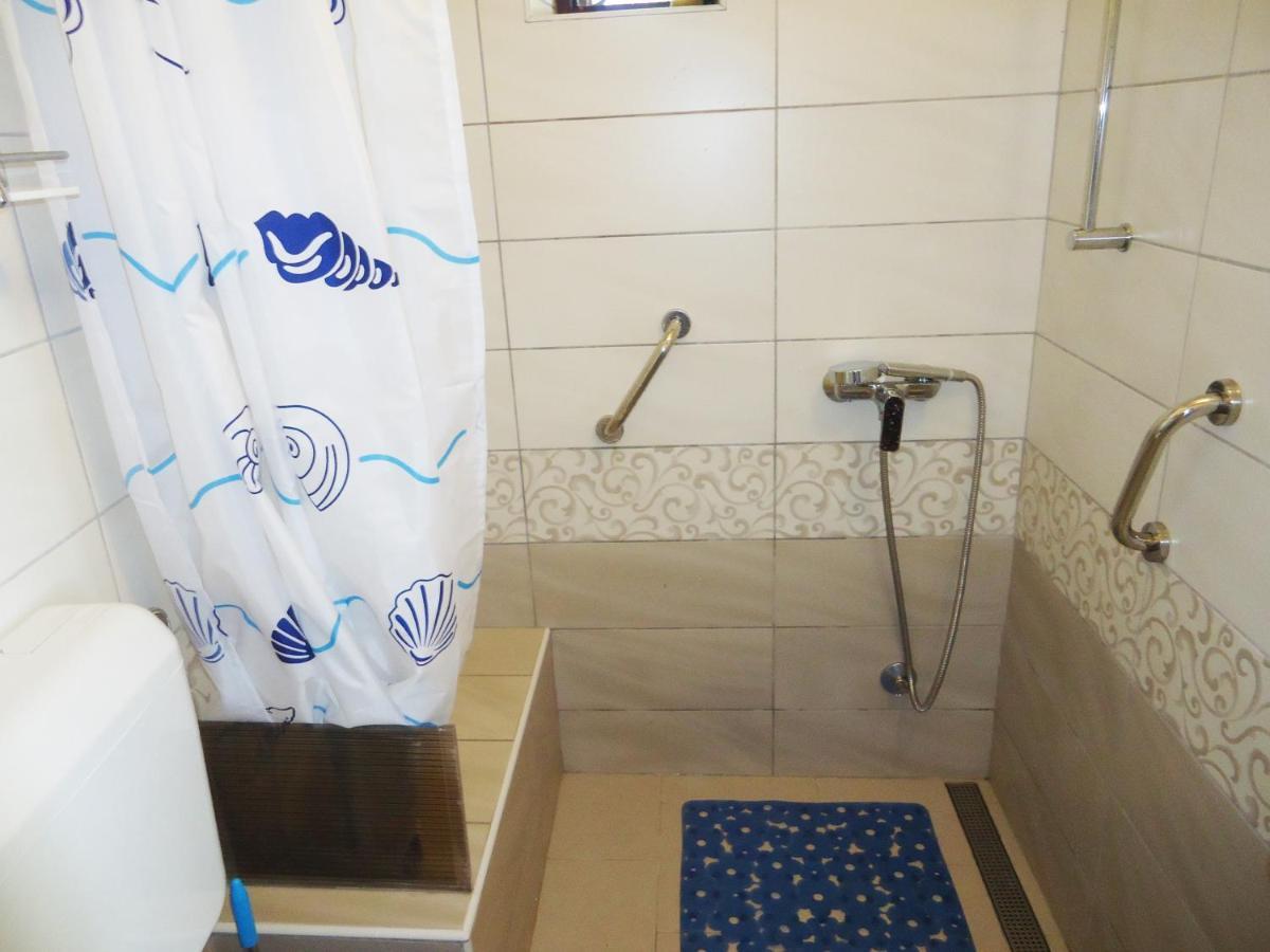 Holiday House Punta Blue & Orange 5M From The Sea, Island Cres Пунта-Крижа Экстерьер фото